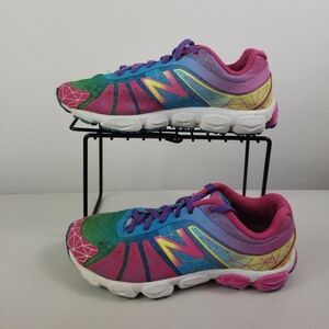 NEW BALANCE LACE-UP RUNNING Sz 1M Girls Sneakers